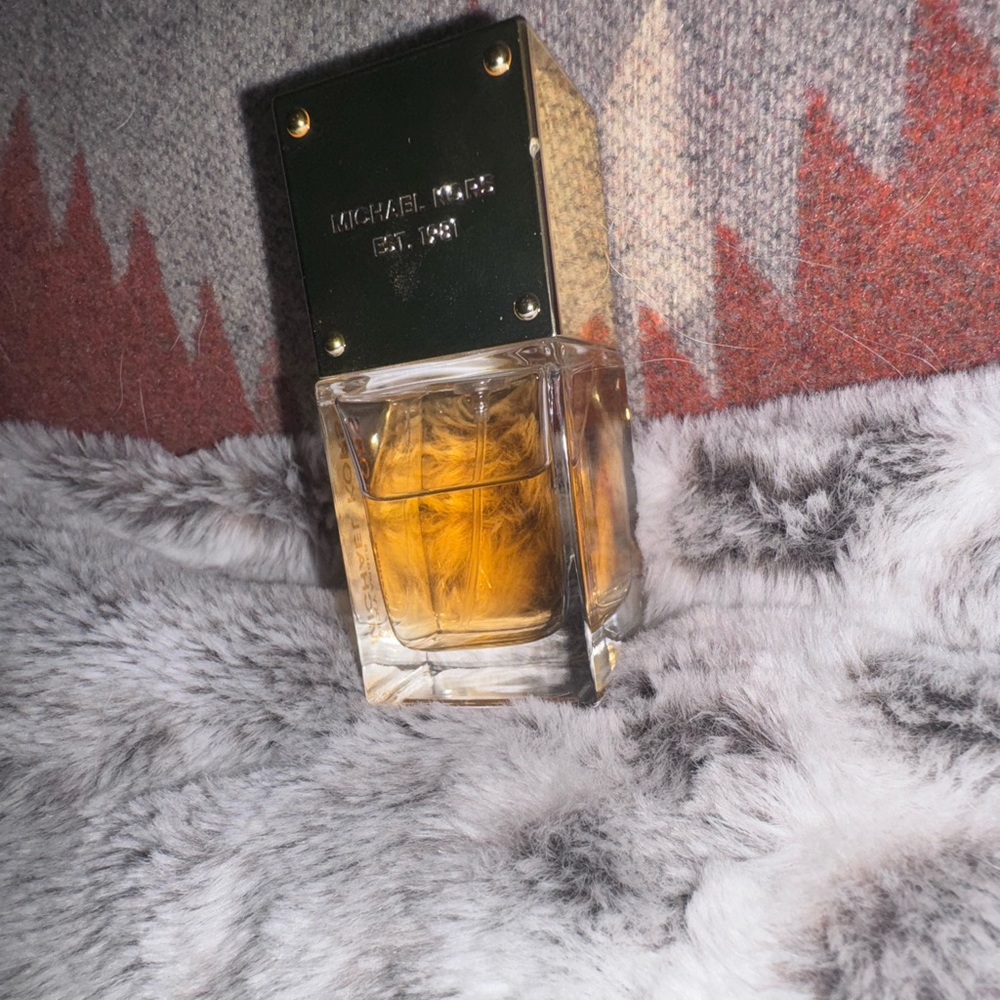 Michael Kors sexy amber Perfume